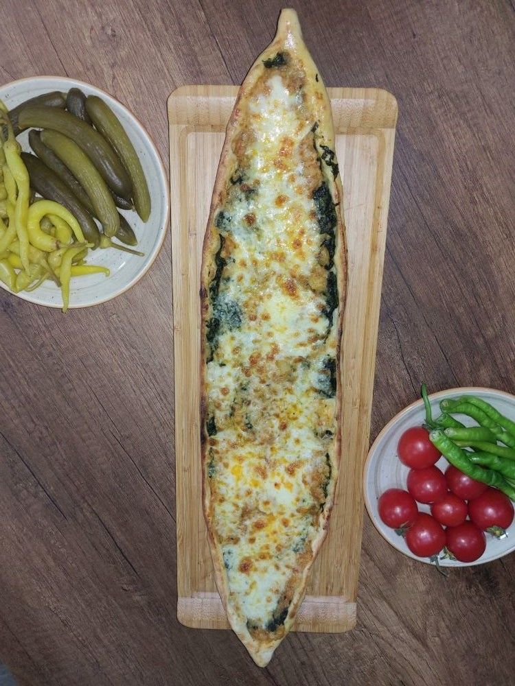 Patatesli Ispanaklı Kaşarlı Pide (Açık)