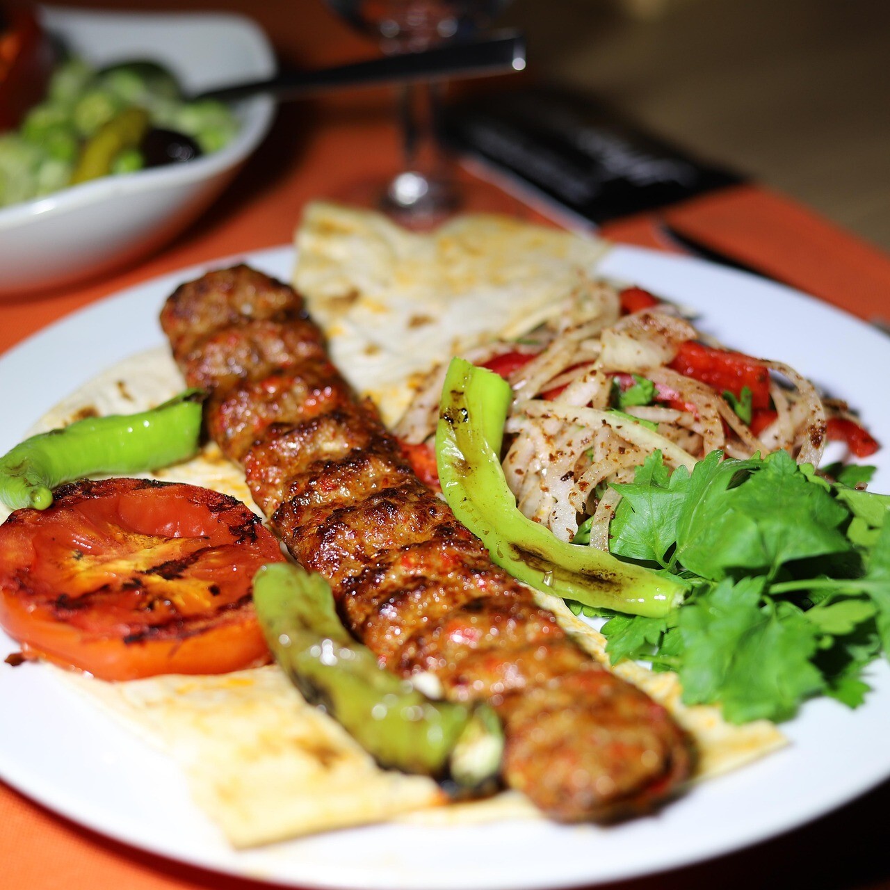 Acılı Adana Kebap