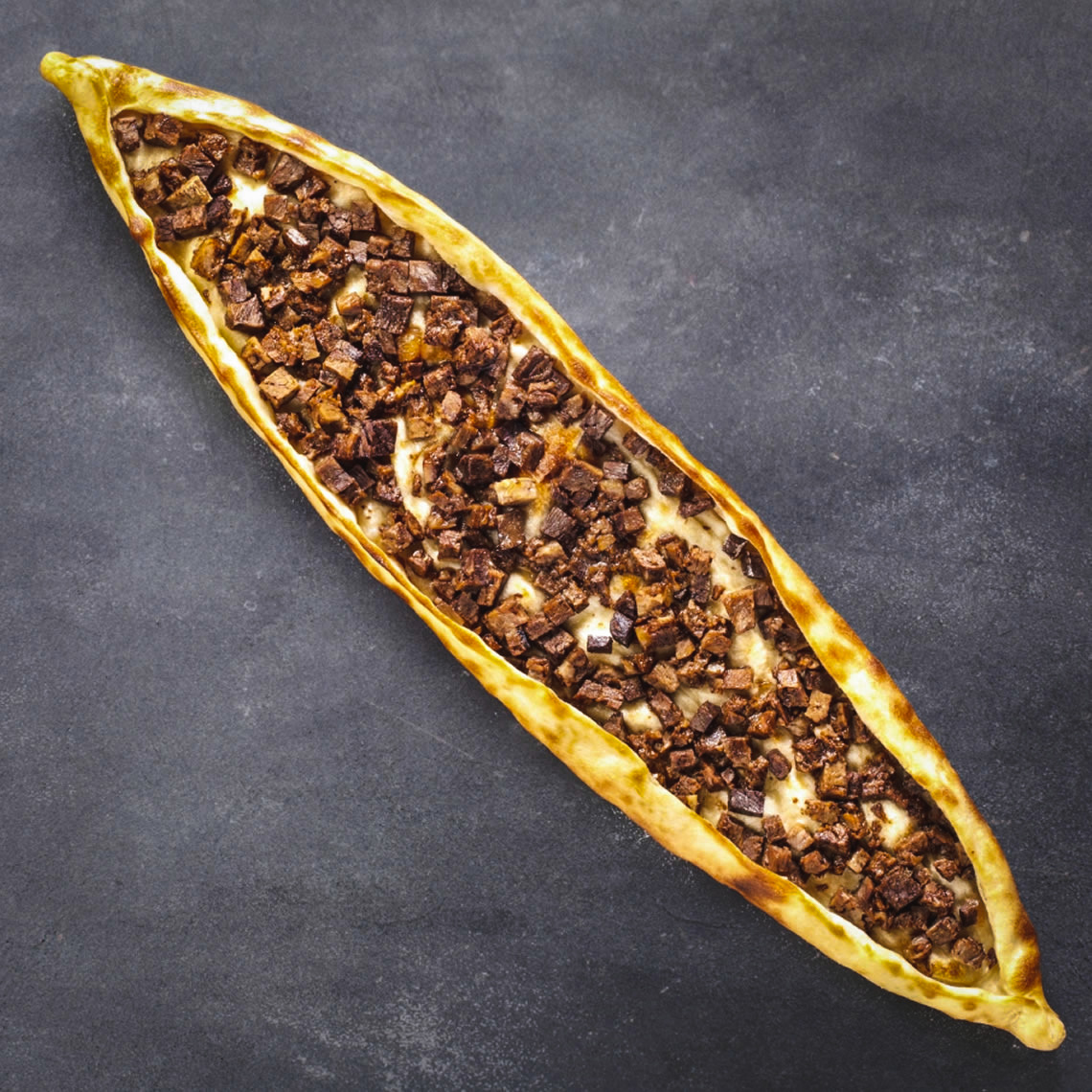 Kavurmalı Pide