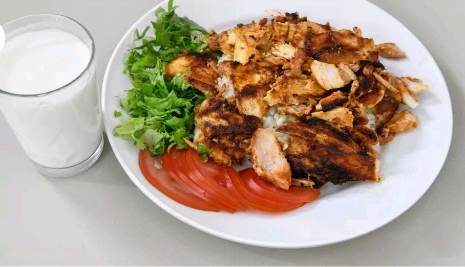 Pilav Üstü Tavuk Döner Menü