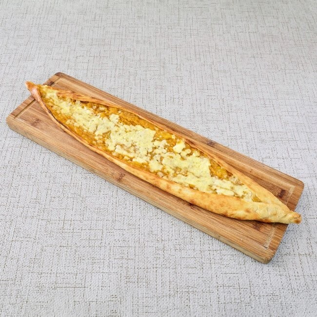 Patatesli Kaşarlı Pide