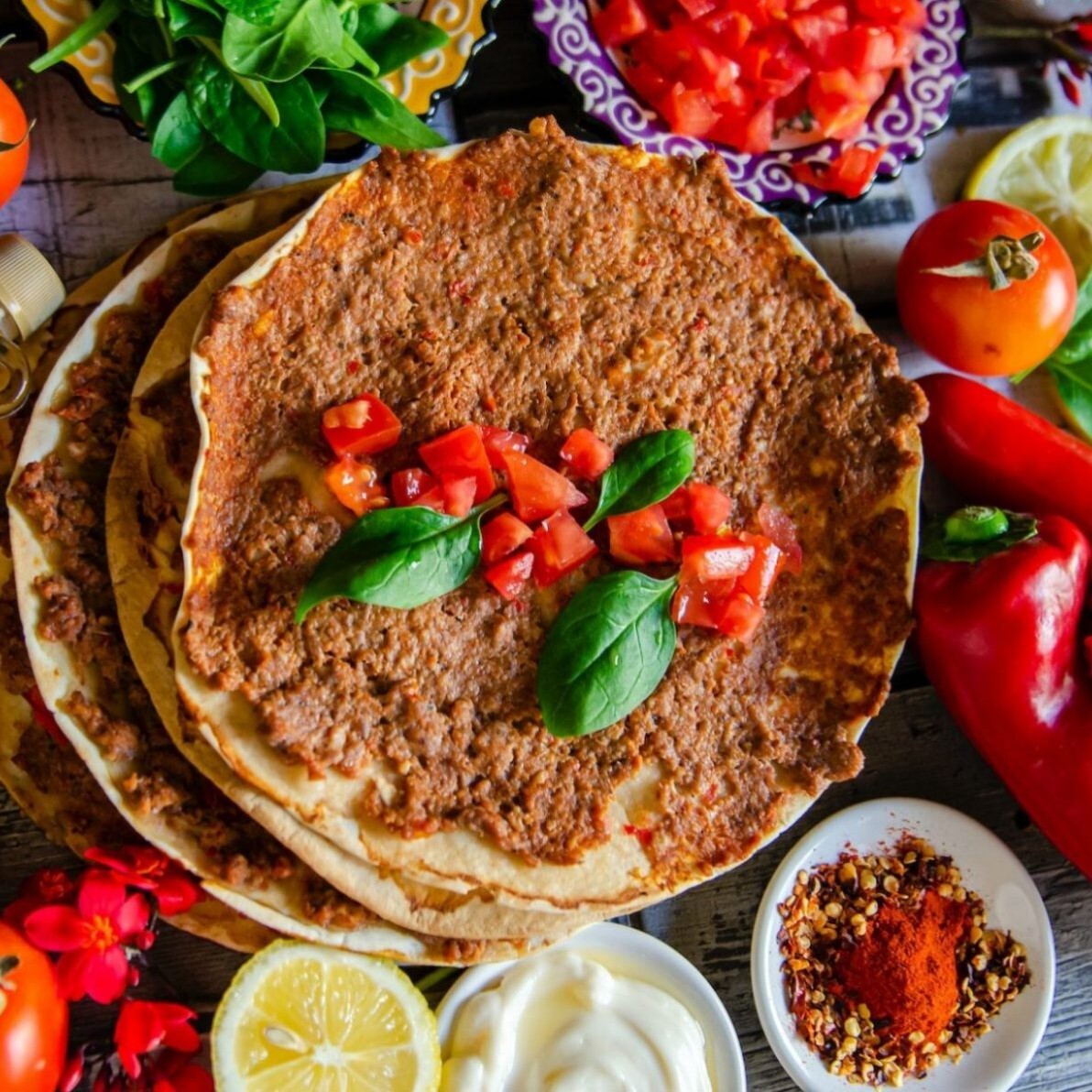 10 Adet Klasik Lahmacun
