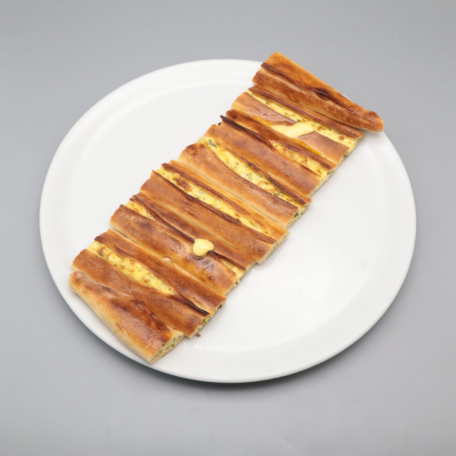 Peynirli Pide (1 Porsiyon)