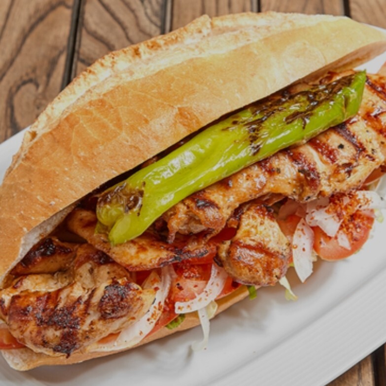 Ekmek Arası Tavuk Pirzola + coca cola 330 ml