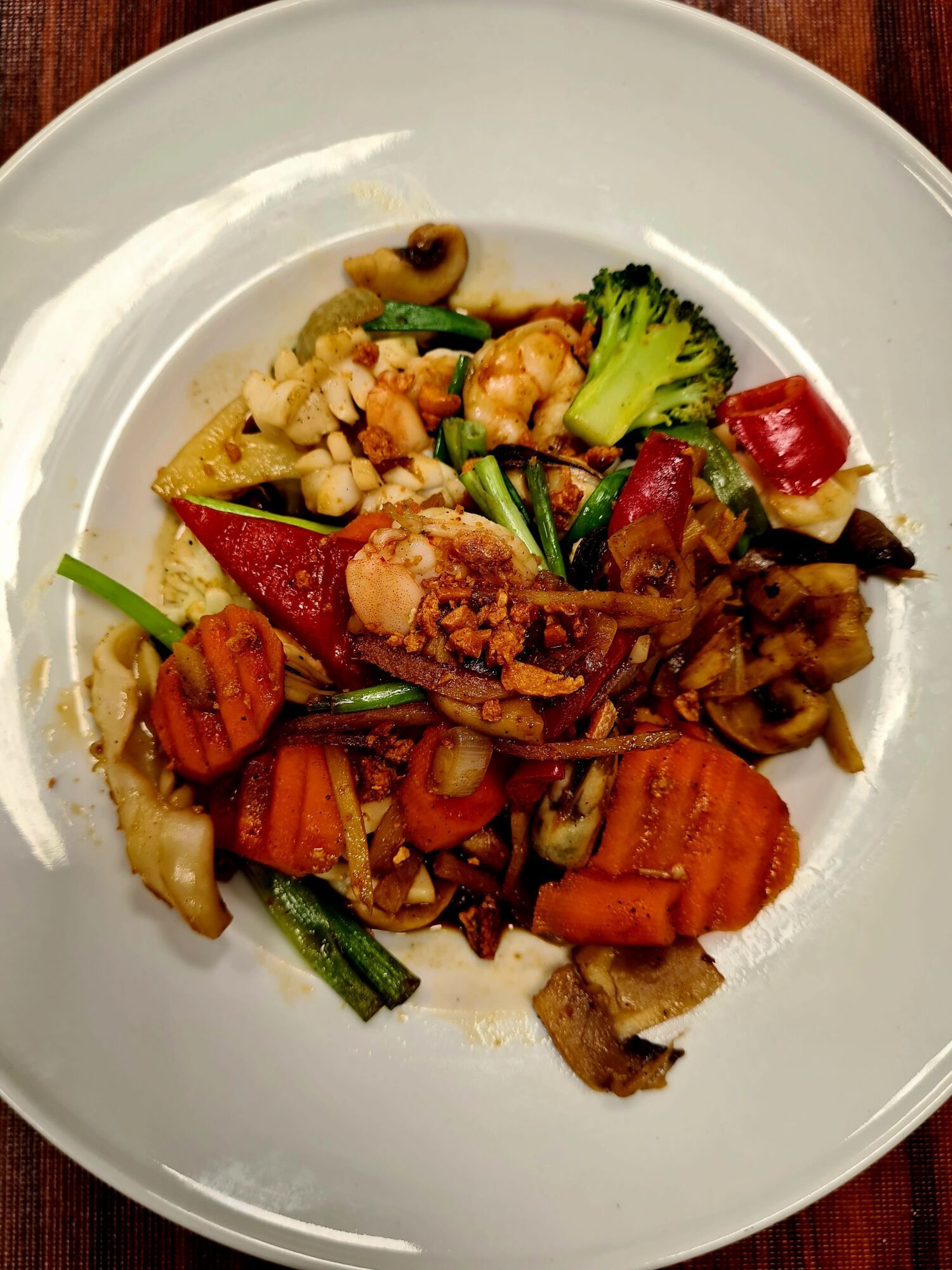 Pad Nam Mun Hoi (Shrimp) & İstiridye (Karides) + Steam Rice