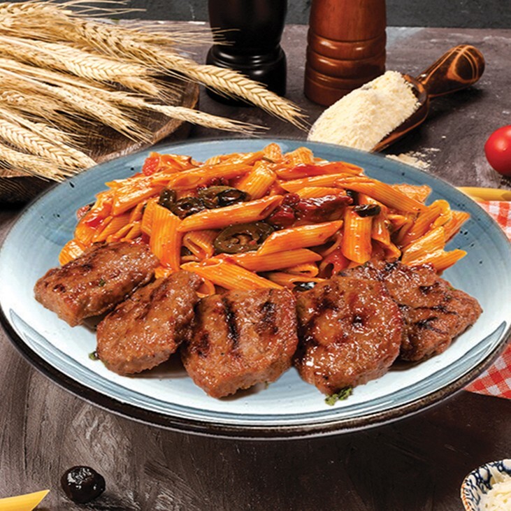 Izgara Köfteli Penne Makarna