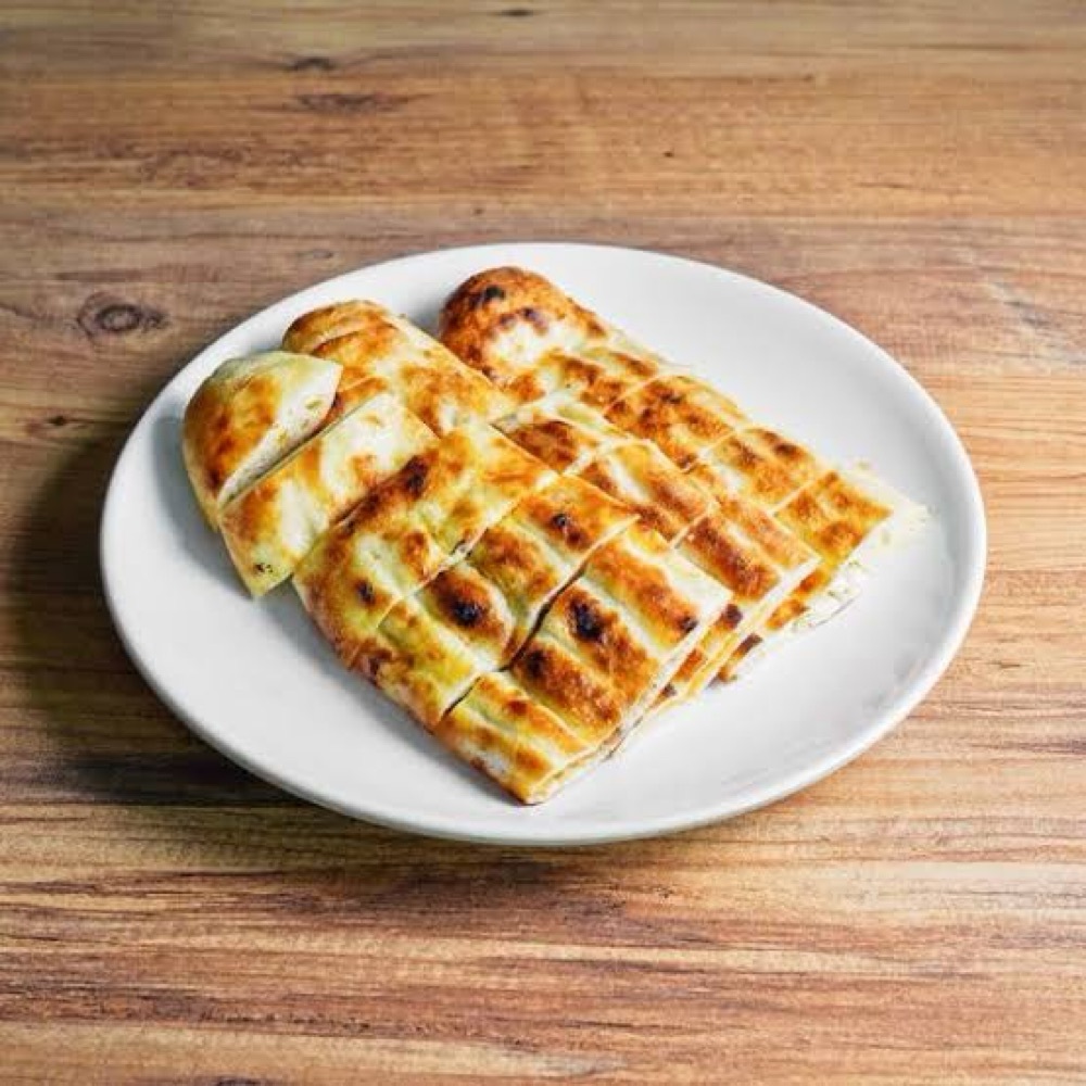 Kıymalı Kır Pidesi