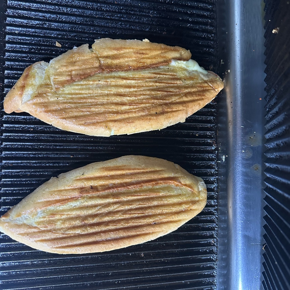 Çift Kaşarlı Tost