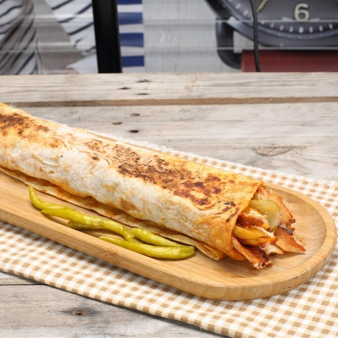 Tavuk Şavurma+Ayran+Turşu