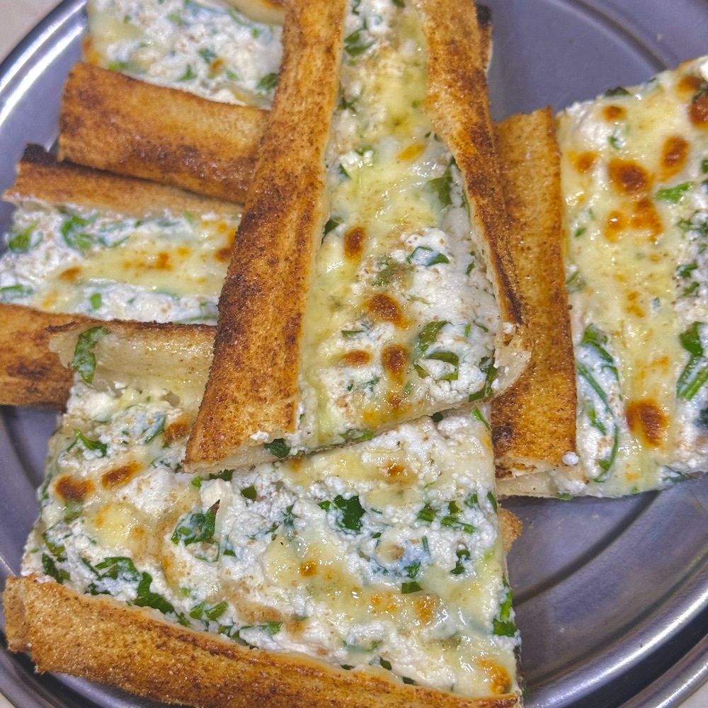 Peynirli Pide