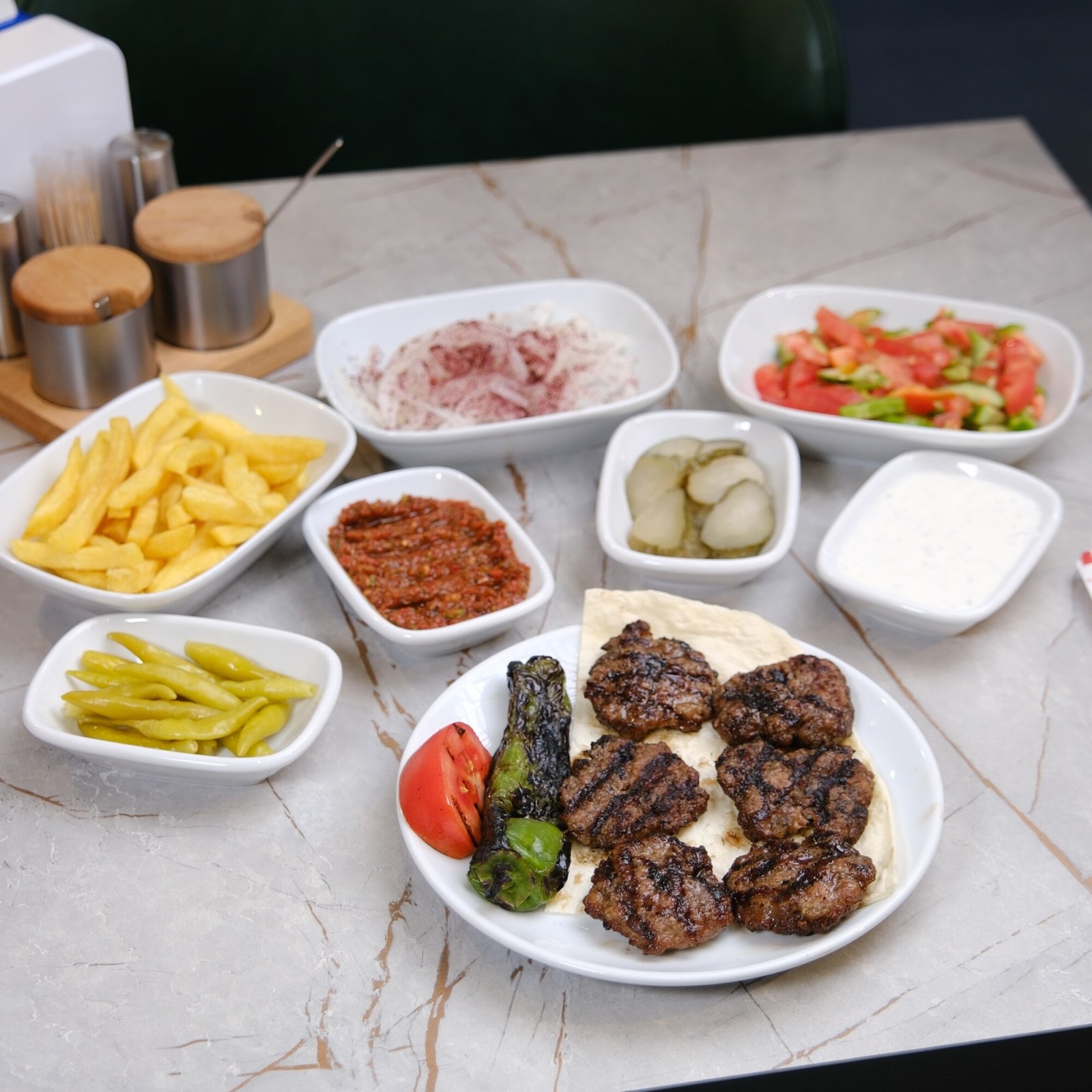 Izgara Köfte 500 Gr ( 15 Tek )