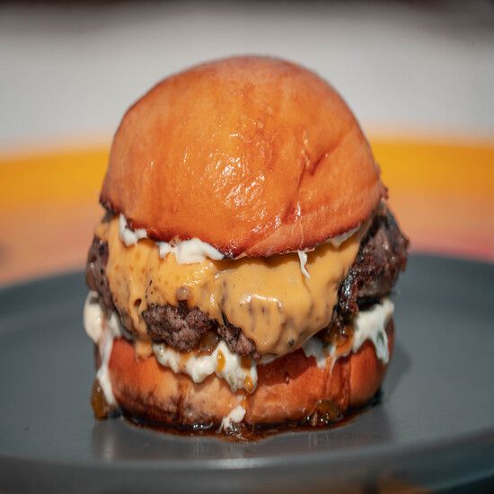 Cheeseburger (200 gr.)