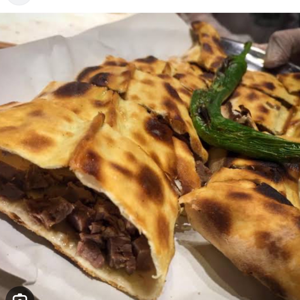 Kavurmalı Pide yeşillik salatası