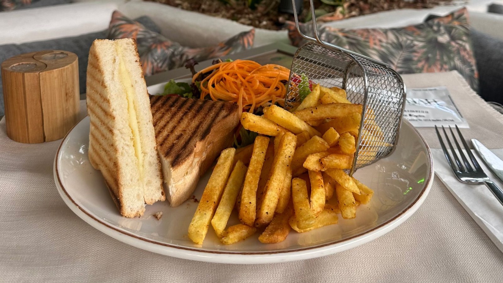 Kaşarlı Tost