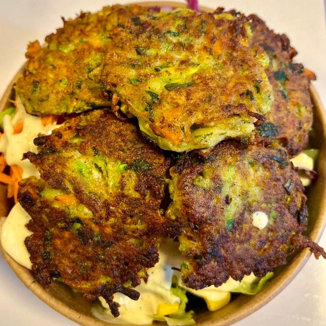 Tam Buğday Makarnalı Kabak Mücver Bowl