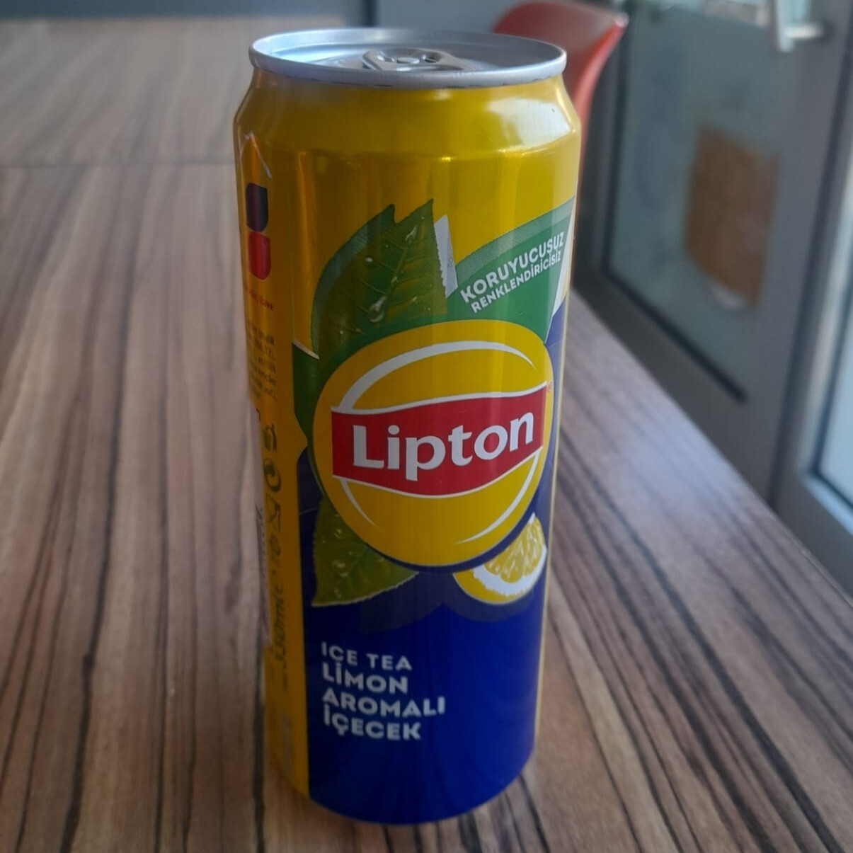 Lipton (Limon Aromalı İçecek)