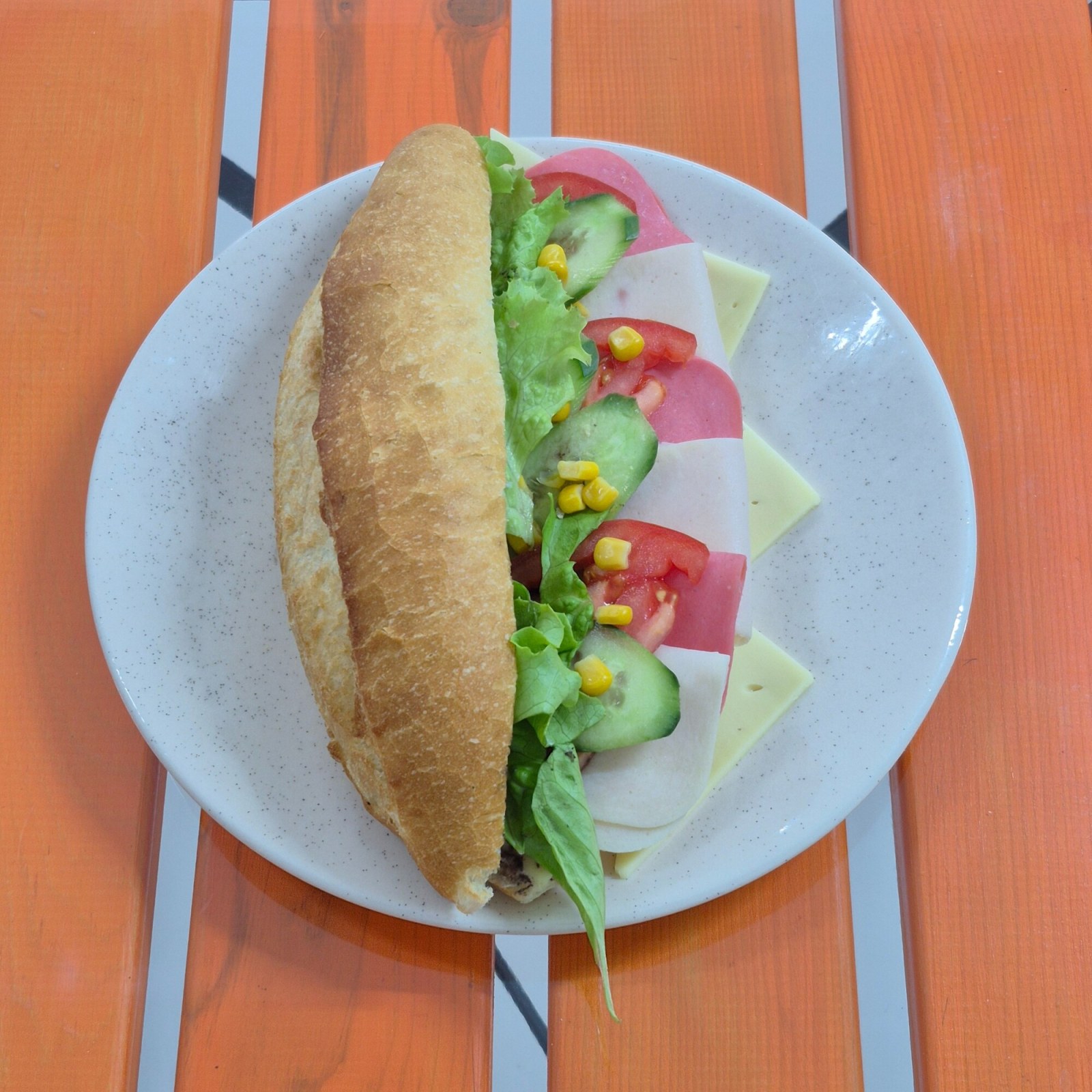 Jambonlu Sandviç