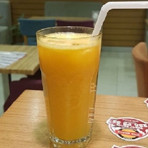 Taze Sıkma Portakal Suyu