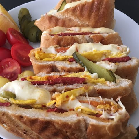 Yumurtalı Karışık Tost