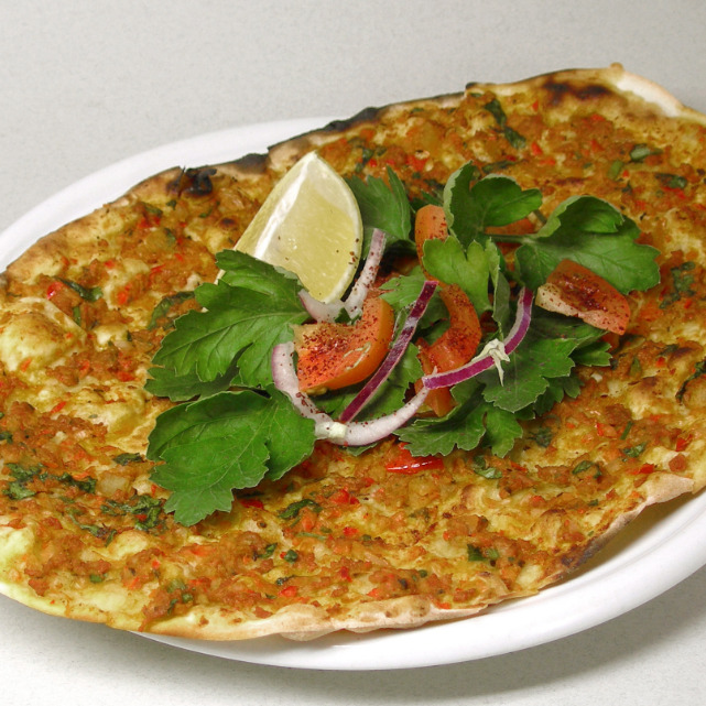 2 Li Lahmacun Menü( 1 Ayran)