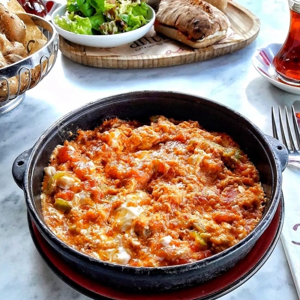 Sucuklu Menemen