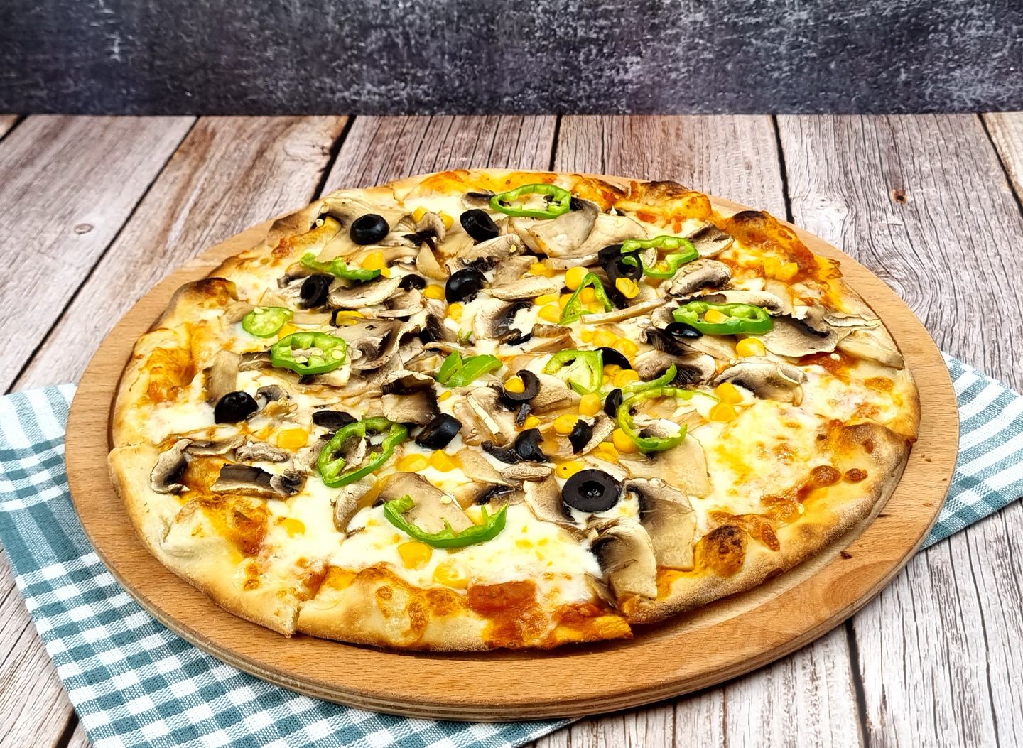 Mantarlı Pizza