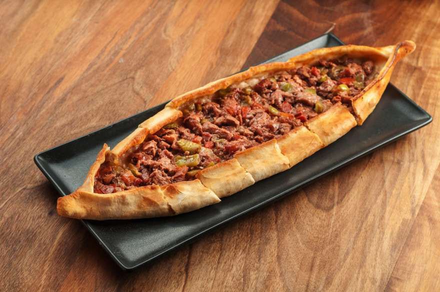 Kuşbaşılı Cantık (Adet)+Coca Cola 330 ml