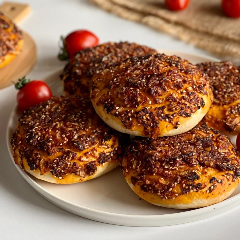 Acılı Pizza (Küçük)