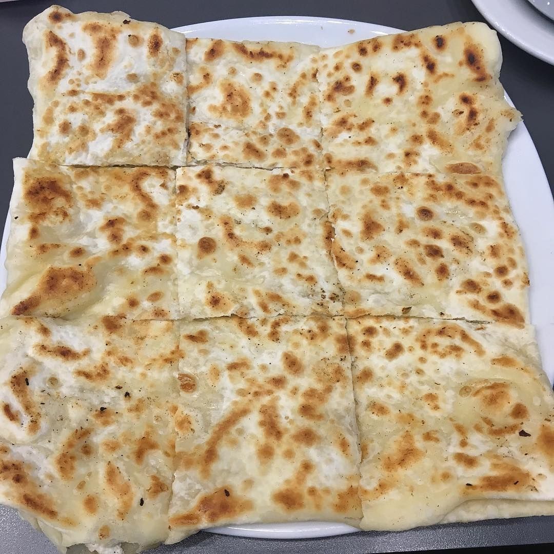 Sucuk Kaşarlı Gözleme