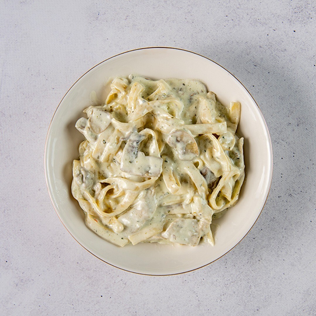 Tagliatelle Fettuccine di Manzo Tavuklu