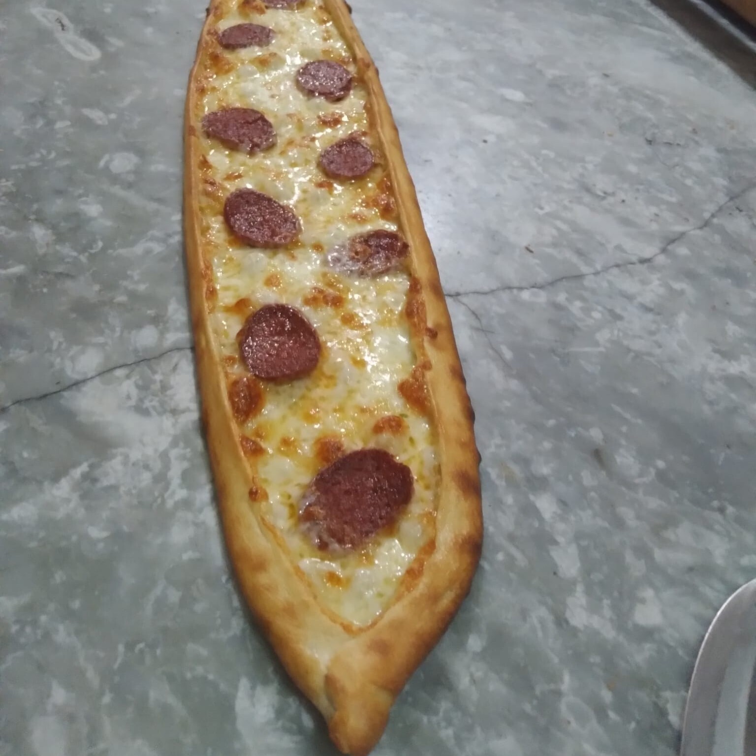 Sucuklu Kaşarlı Yumurtalı Pide