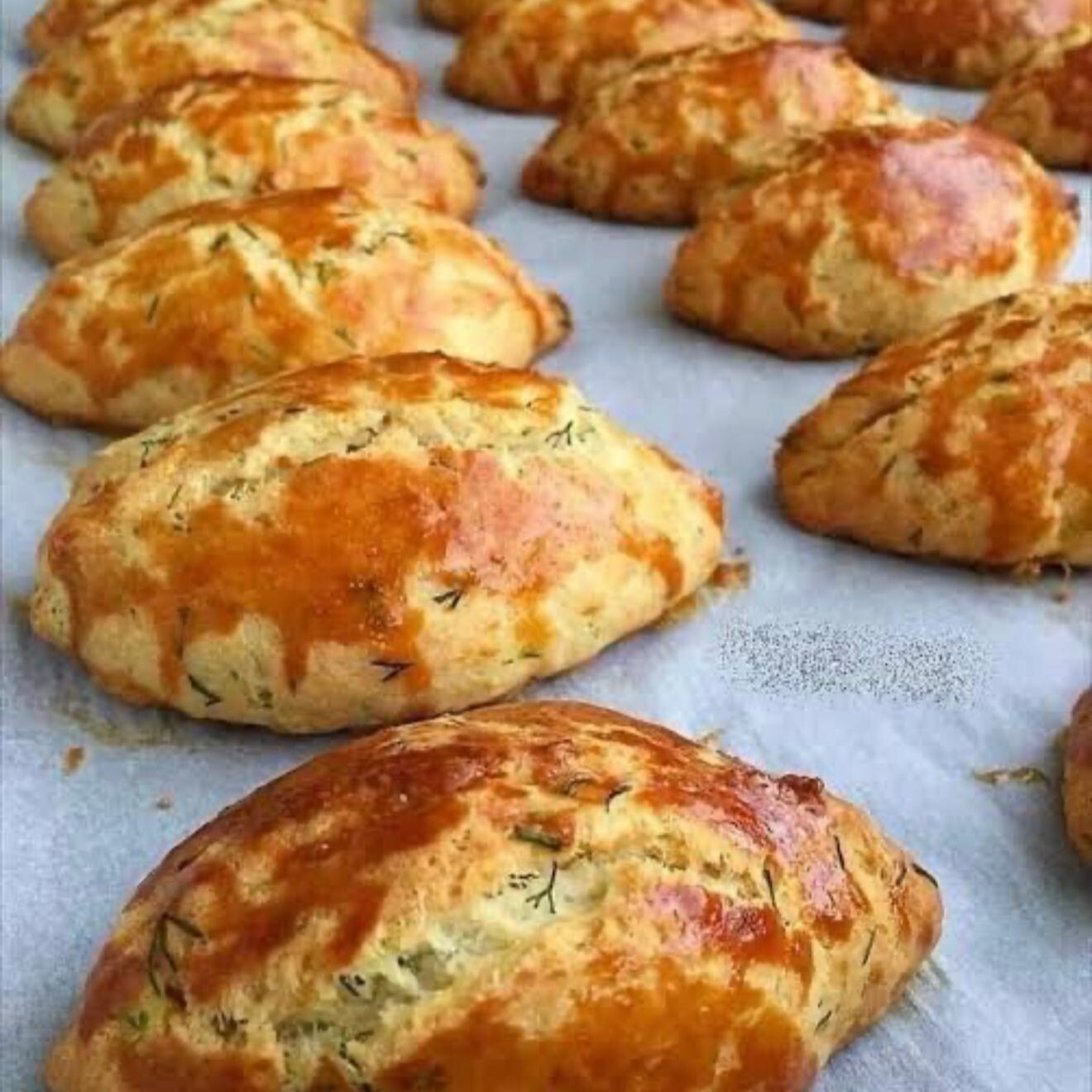 Poğaça Dereotlu