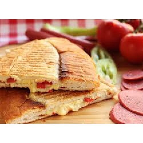 DOMATESLİ KEKİKLİ TOST