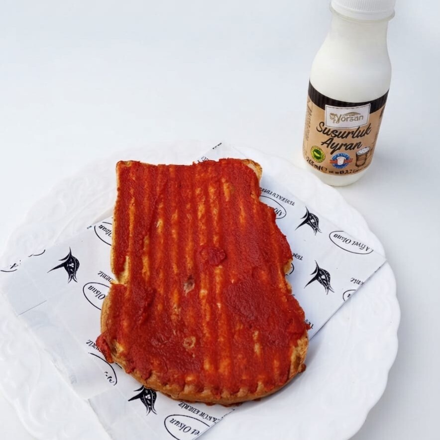 Karışık Tost + Susurluk Ayranı