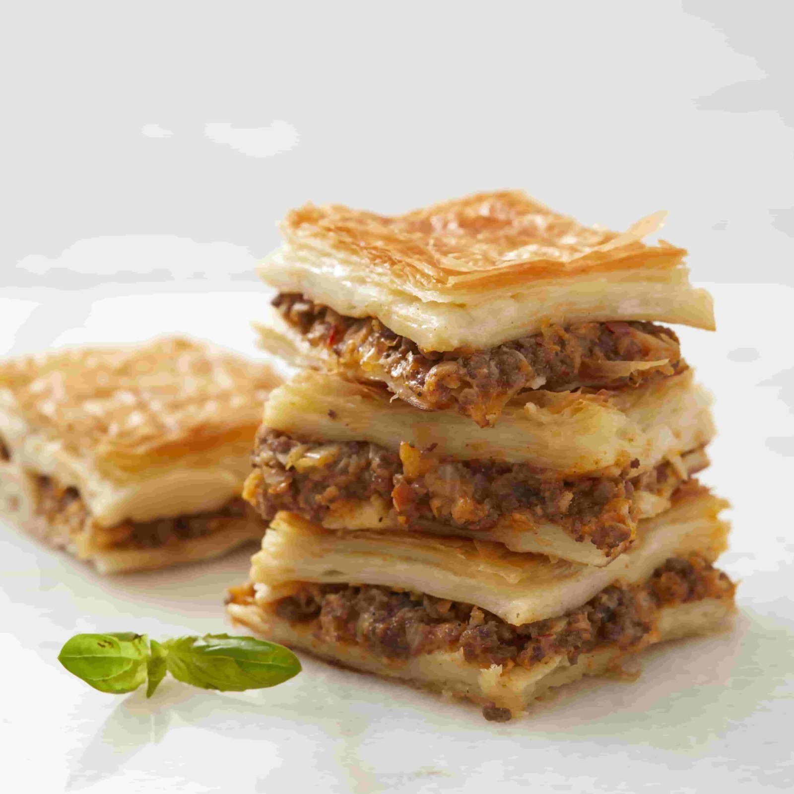 Kıymalı Börek (350 Gr.)