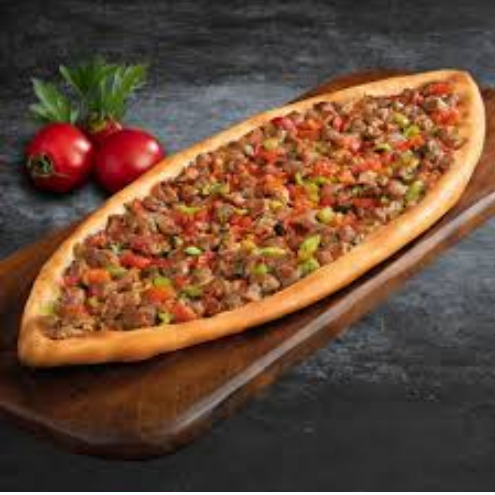 Kuşbaşılı Pide