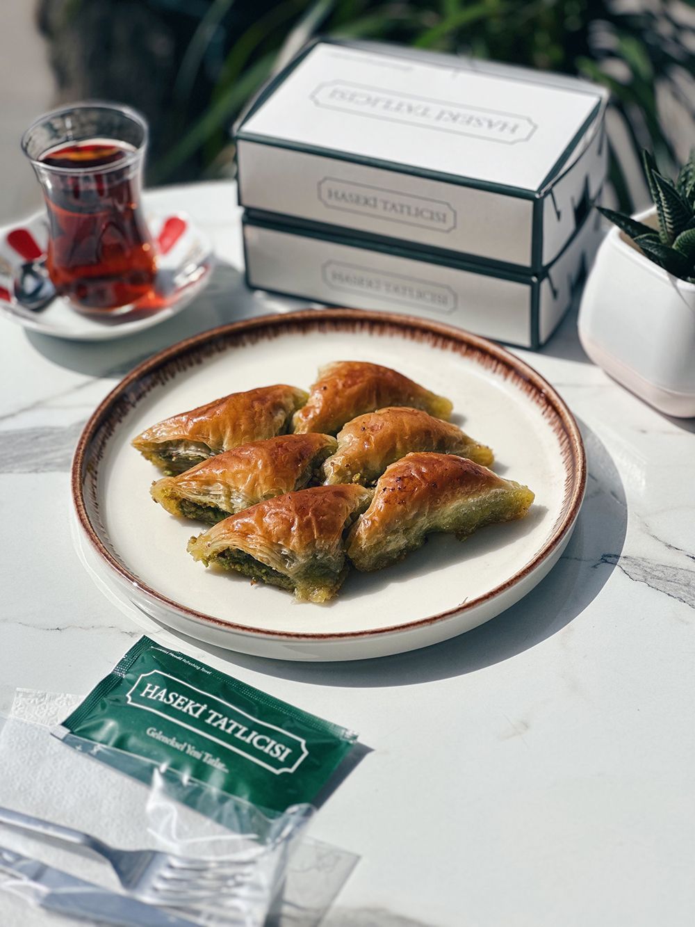 Fıstıklı Şöbiyet (500 gr.)