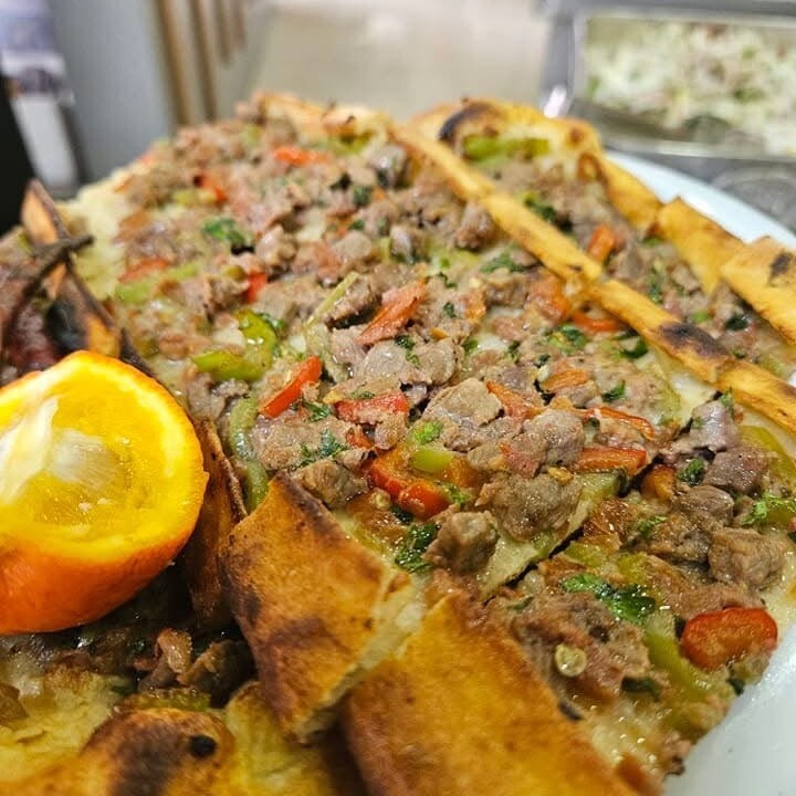 Kuşbaşılı Pide