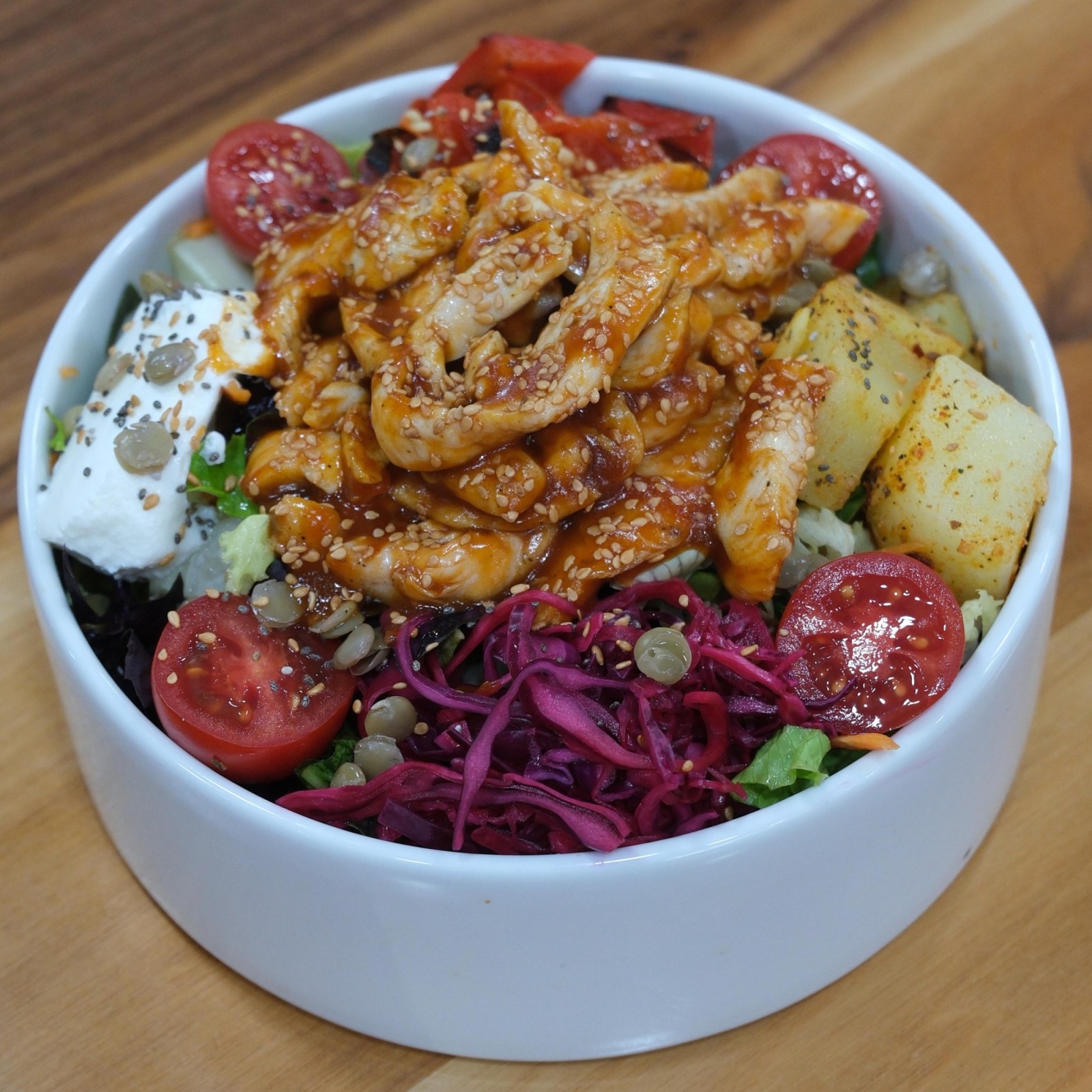Thai Usulü Tavuklu Bowl