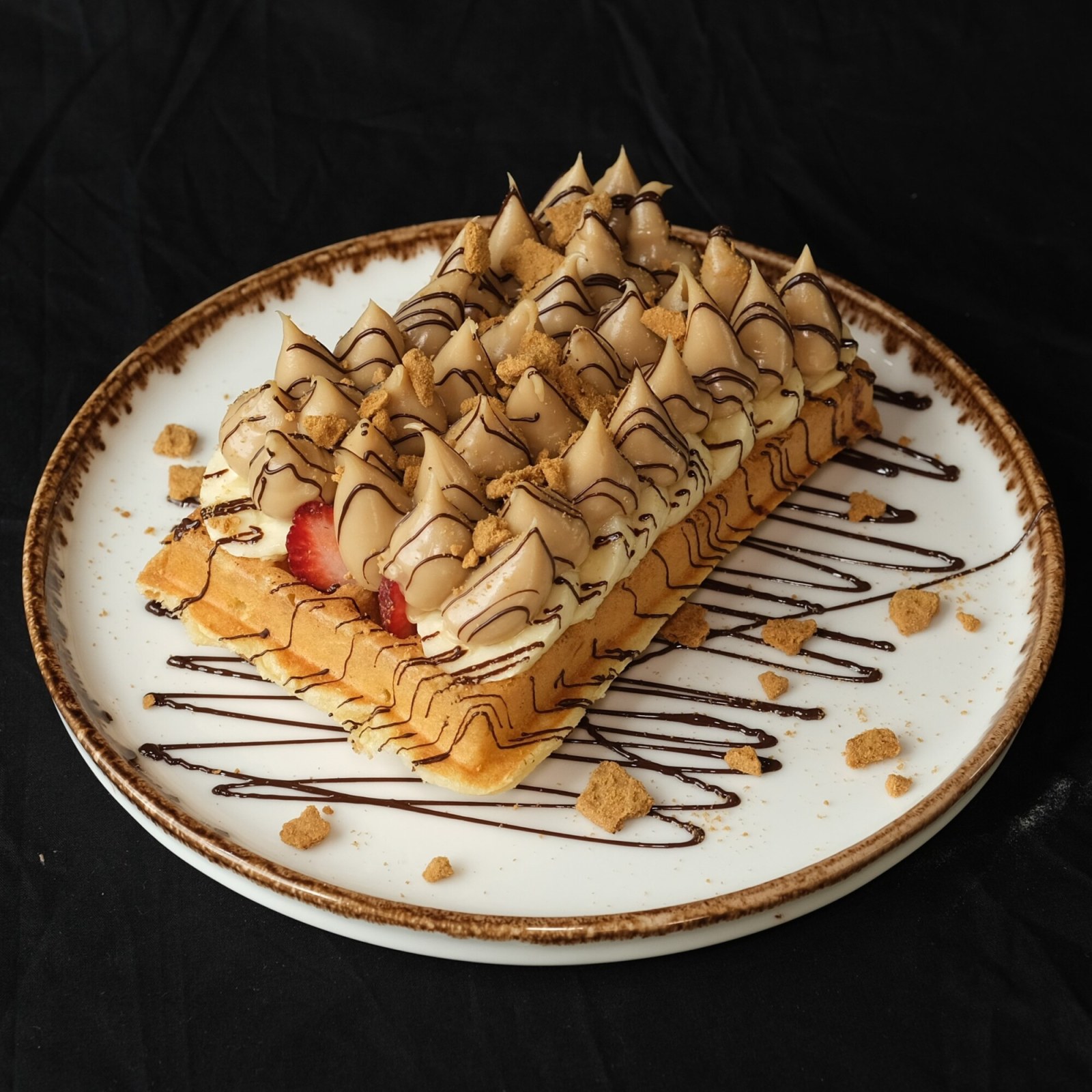 Lotus Kremalı Waffle