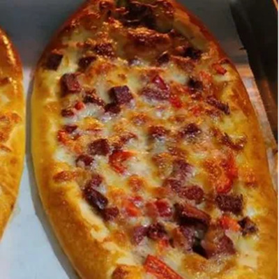 Sucuklu Pide