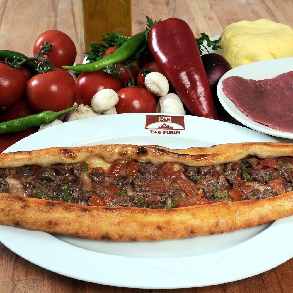 Kuşbaşılı Pide