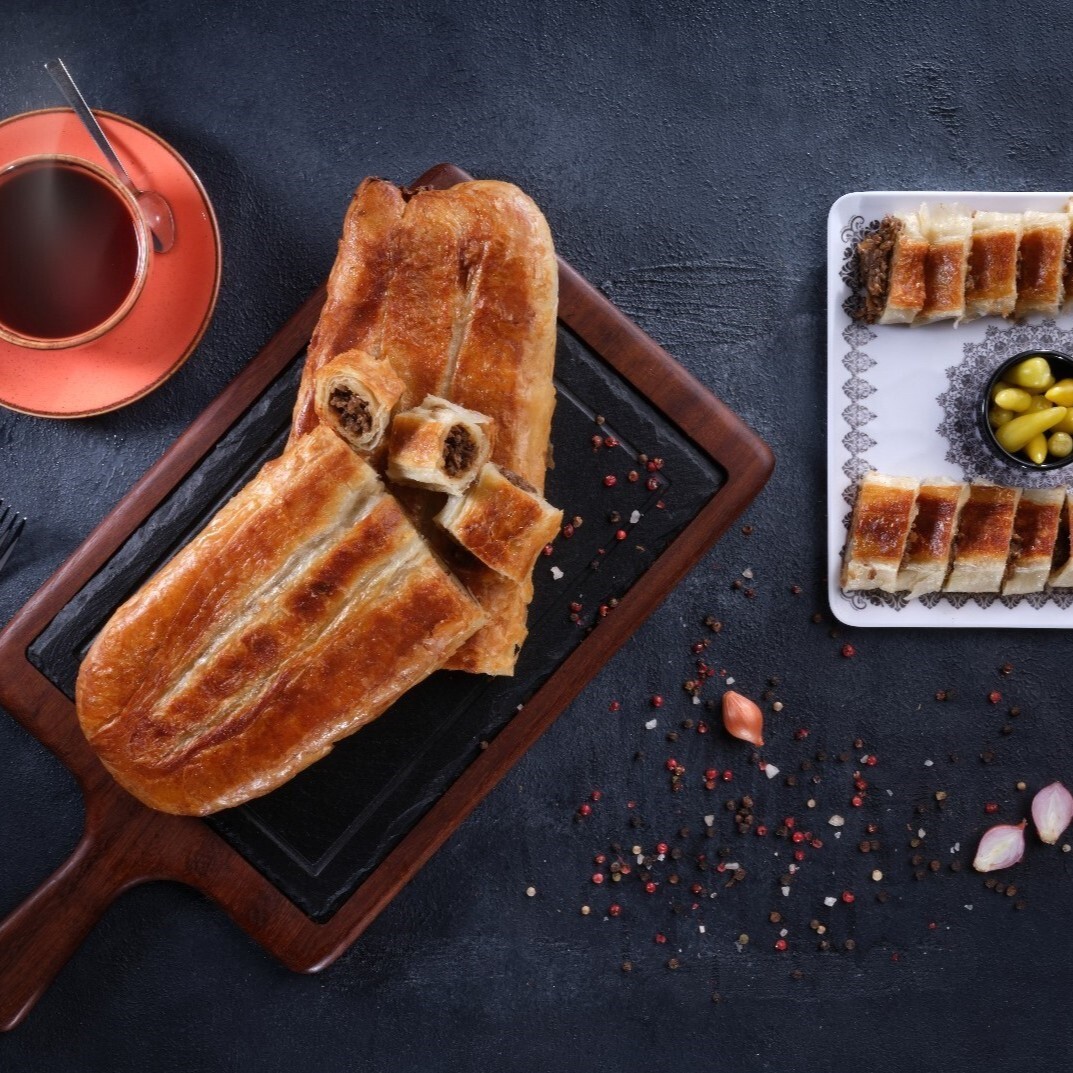Kıymalı Kol Böreği (1250 Gr)