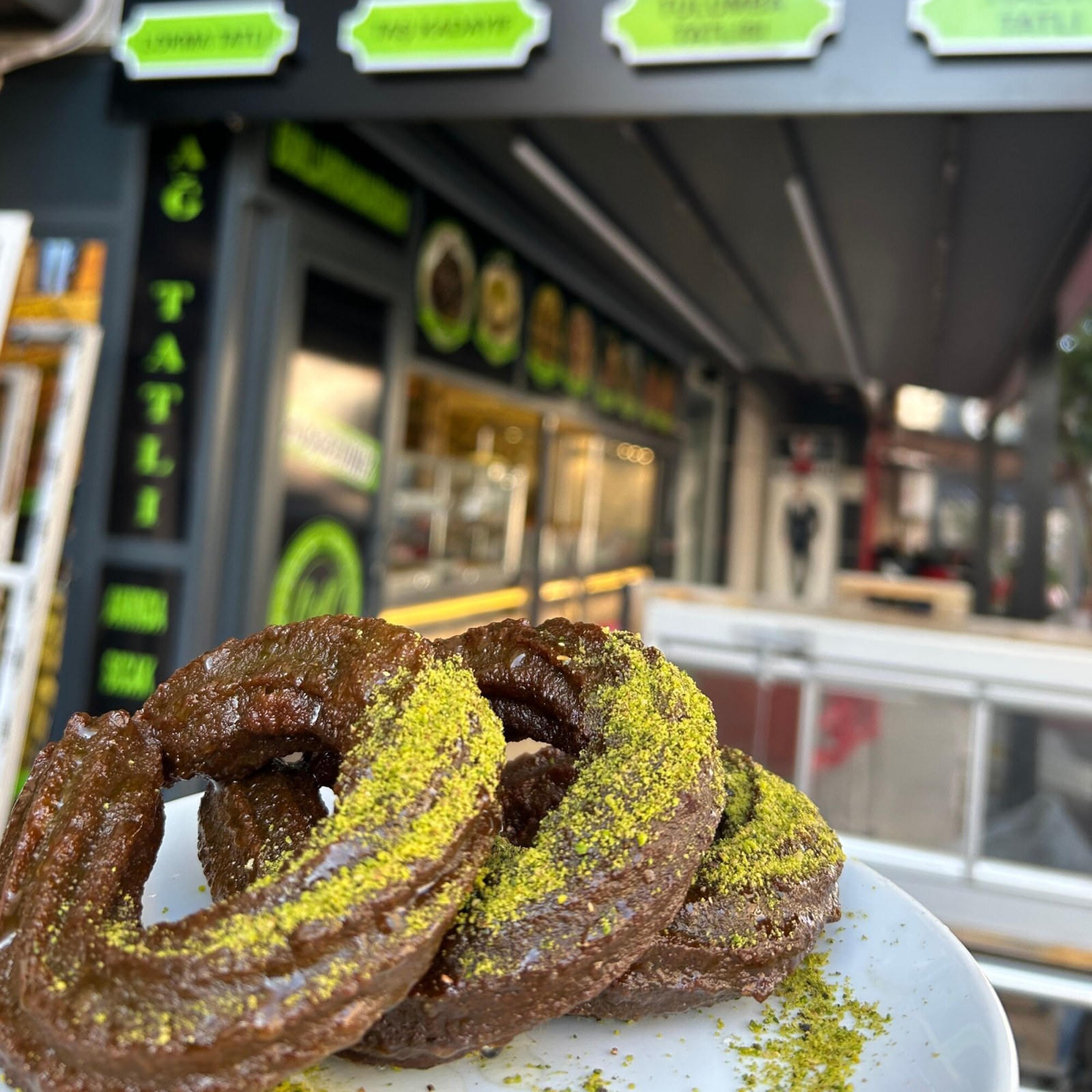 Fıstıklı Halka Tatlı (500 gr.)