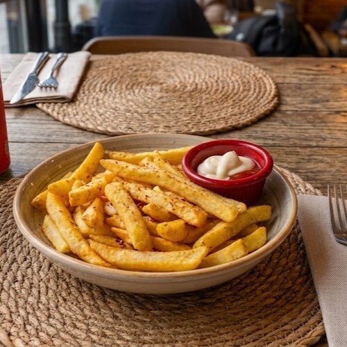 1 Porsiyon Cajun Baharatlı Patates