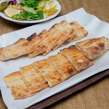 Ispanaklı Kaşar Peynirli Pide (Kapalı)