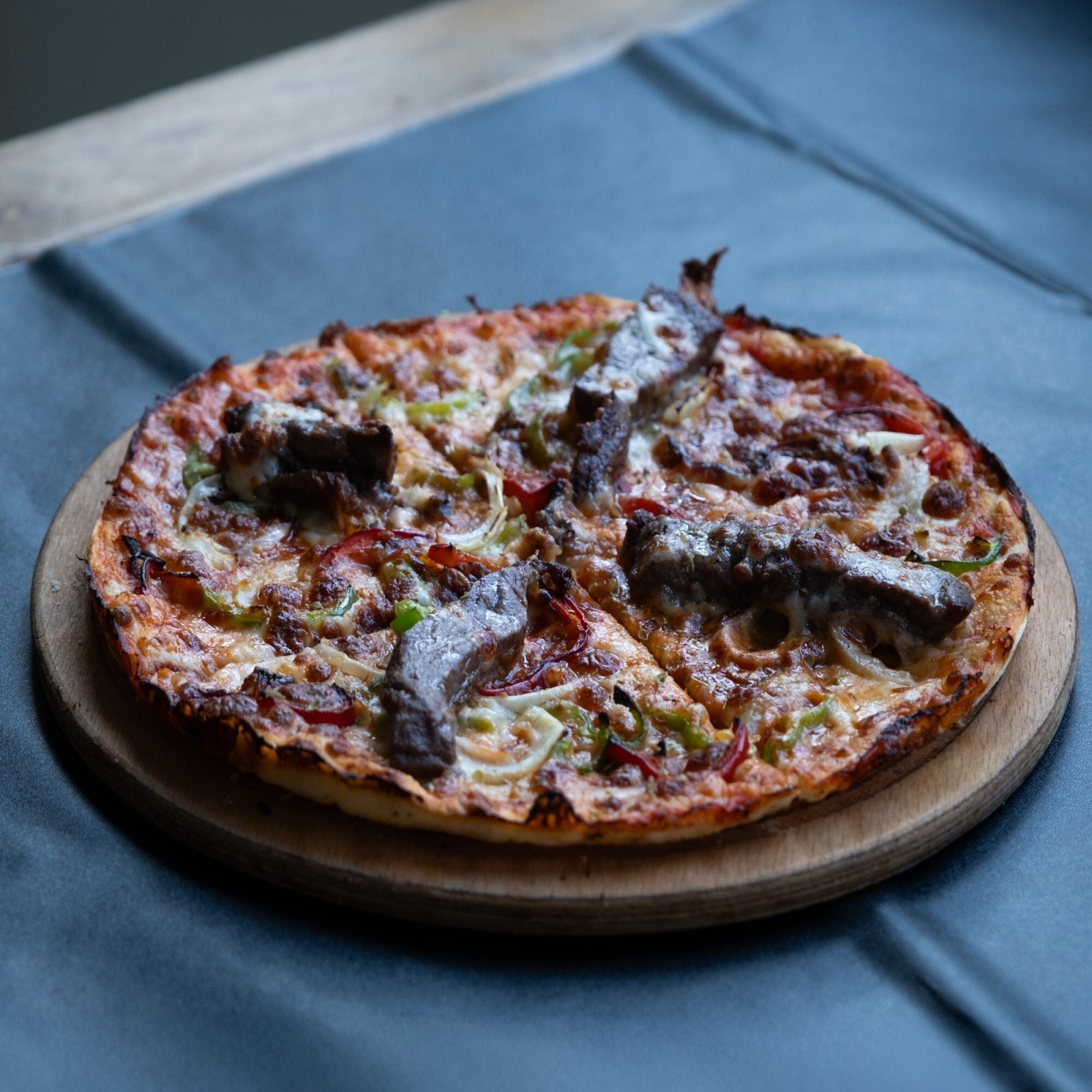 BBQ Biftek Pizza (Büyük)