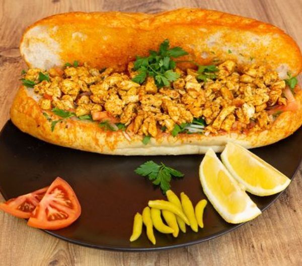 5 Tavuk Tantuni Somun+1 Litre Cola