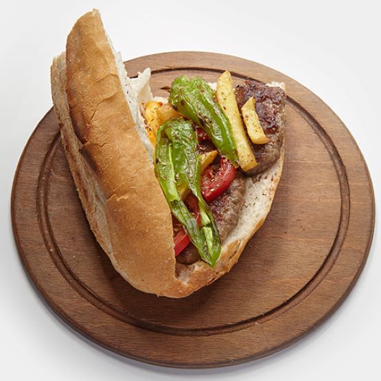 Yarım Ekmek Arası Köfte