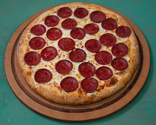 Pepperoni Pizza (Orta)